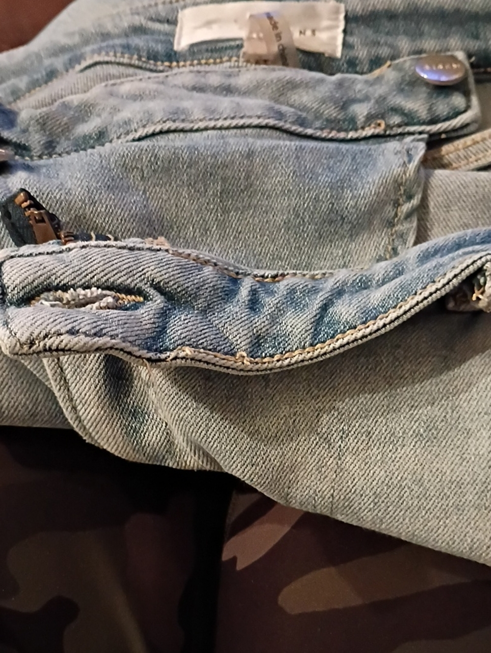 Classic Light Blue  Jeans - Casual Denim, Can Be Unisex